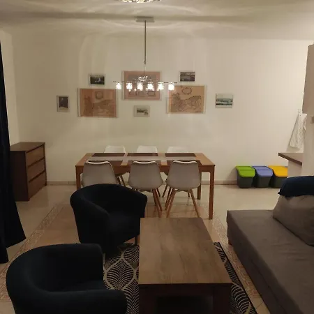 Апартаменти Gieldowa 8 *