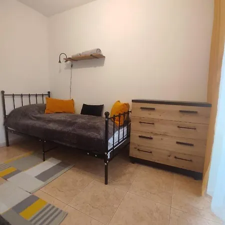 Gieldowa 8 Apartman